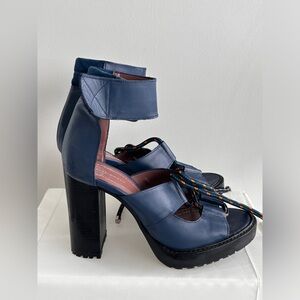 ZARA Platform Lace-Up Heels - Women’s Size 8 - Excellent Condition